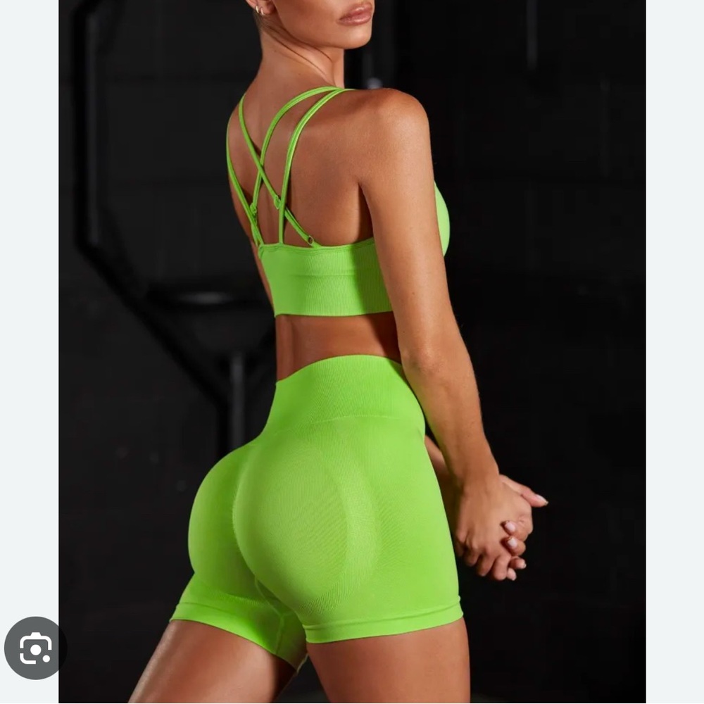 BOGO 🛍️ Invigorate - Seamless High Waisted Mini Shorts